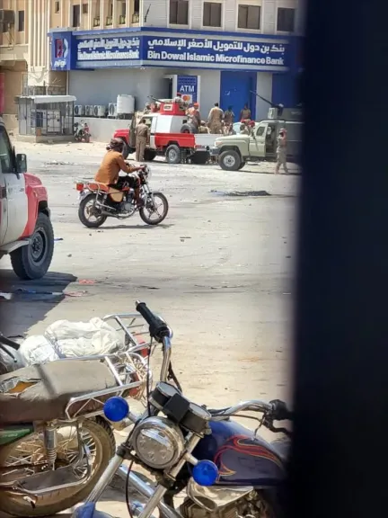 القبض على امرأة يمنية خلال بيع مأكولات في المدينة المنورة.. وبيان يكشف السبب